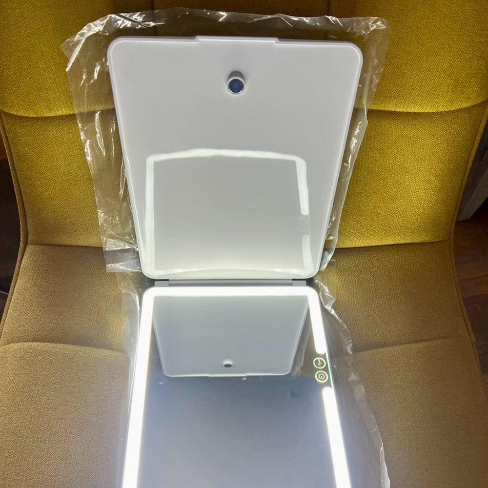 Portable White LED Makeup Mirror
